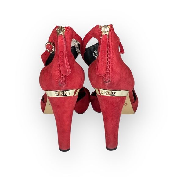 DKNY ༄ Colby T-Strap Platforms Heels Sandals༄ Red Suede Gold Detail ༄ 38 7.5M 8M - Picture 4 of 16
